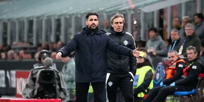 Dari Leverkusen Sampai Roma, Semua Ditolak! Ternyata ini Alasan Cesc Fabregas Pilih Tetap di Como