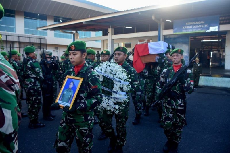 Pratu Afrio, Korban Ledakan Munisi Garut, Disemayamkan di Desa Mopuya