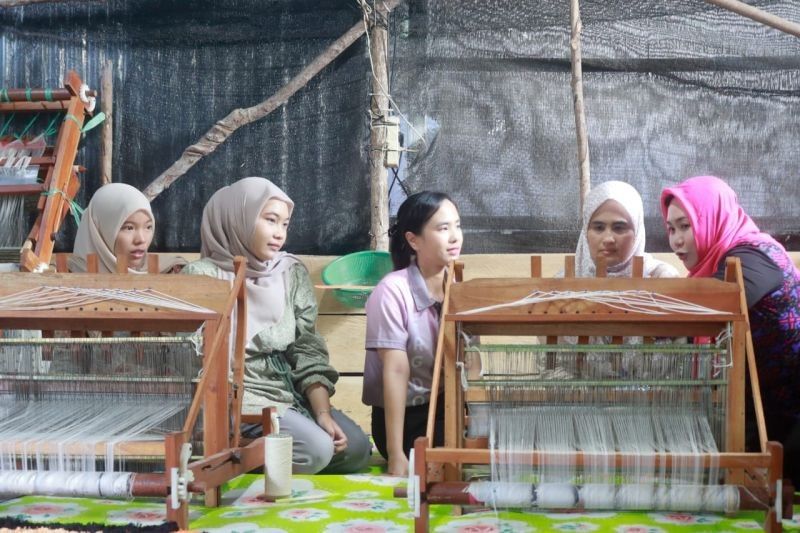 Inovasi Serat Nanas Prabumulih: Mendunia Lewat Dukungan Pertagas dan IMT-GT ASEAN