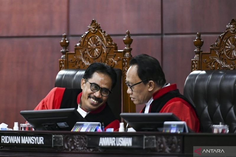 MK Tolak Gugatan Pilkada Talaud: Ijazah Welly Titah Sah, Irwan-Haroni Kalah