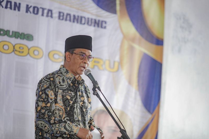 Penerima Bansos Tak Wajib Daftar Jalur Afirmasi SPMB Bandung 2025/2026