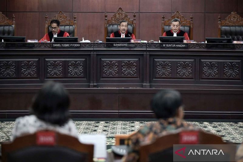 MK Diskualifikasi Semua Paslon Pilkada Barito Utara 2024: PSU Berujung Polemik Politik Uang