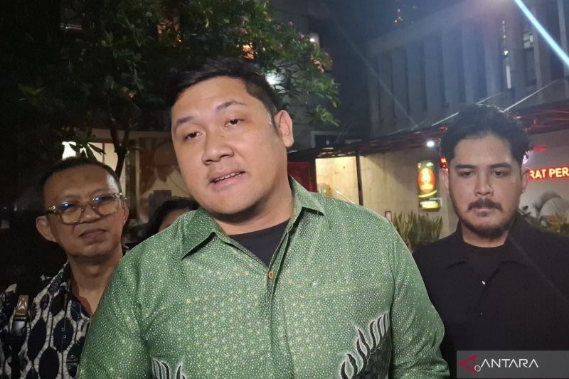 Mikhael Sinaga Dicecar 50 Pertanyaan Terkait Kasus Dugaan Ijazah Palsu Jokowi