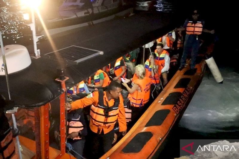 KSOP Labuan Bajo Imbau Kewaspadaan Nakhoda Hadapi Perubahan Cuaca