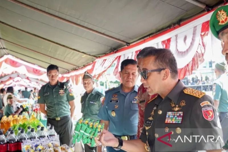 Kodam Pattimura Gelar Pasar Murah, Redakan Lonjakan Harga Sembako di Ambon