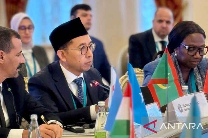 Dialog Budaya: Fondasi Perkuat Identitas Bangsa di Tengah Multipolarisme - Menbud Fadli Zon