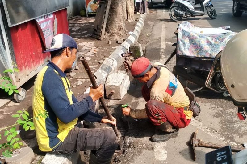 Pemkot Kediri Bersihkan Inlet Cegah Banjir, Antisipasi Hujan Deras