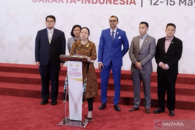 Puan Maharani Desak TNI Jelaskan Jelas Pengamanan Kejaksaan
