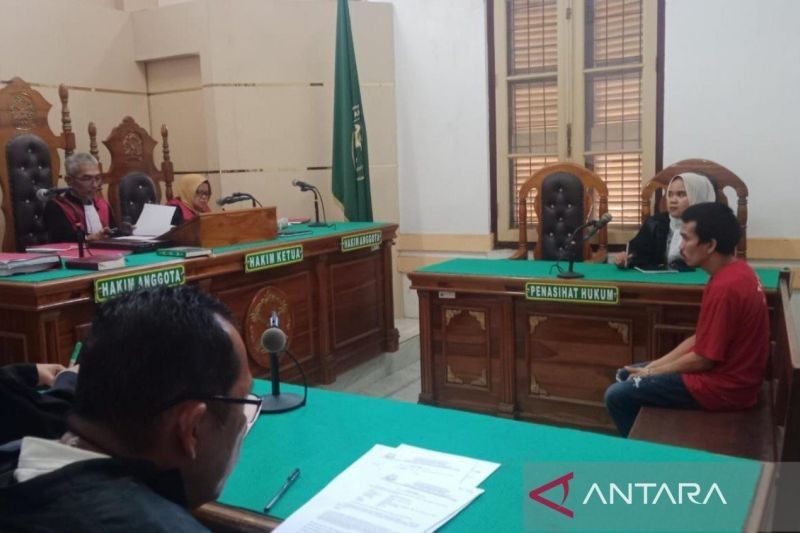 Penjual 887 Butir Ekstasi Divonis 13 Tahun Penjara