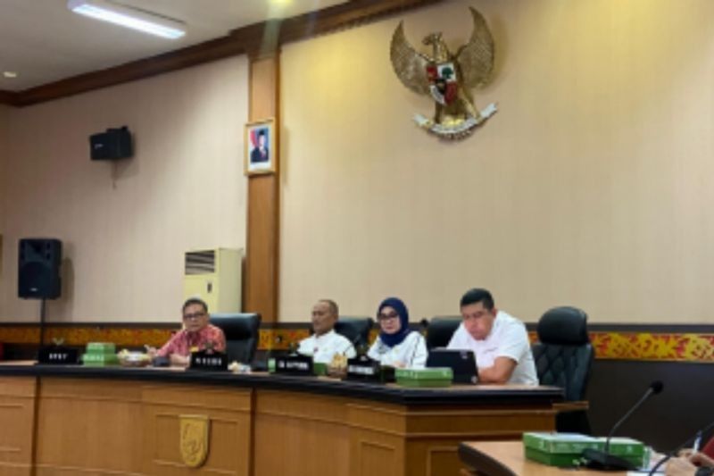 Pemprov Riau Bentuk Satgas Optimalisasi Pajak Bahan Bakar Kendaraan: Target PAD Meningkat