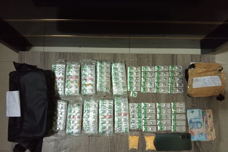 Nelayan Lebak Terancam 12 Tahun Penjara karena Edarkan Ribuan Obat Keras