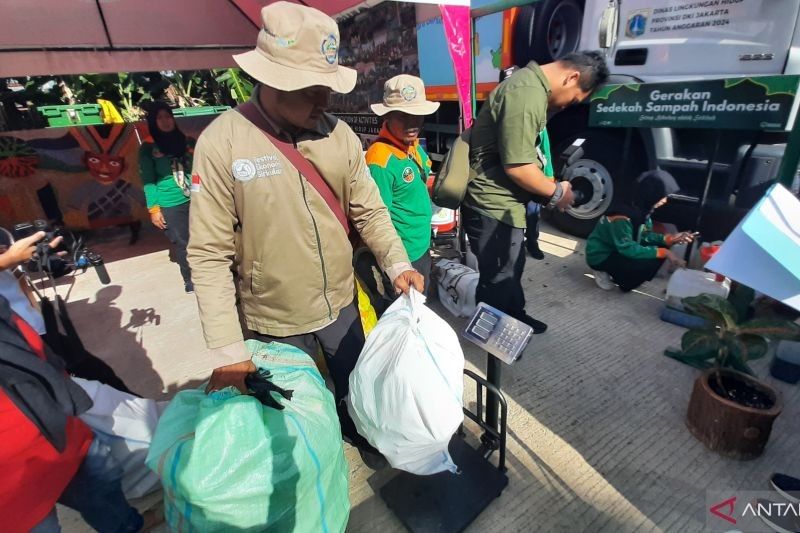 Pemprov DKI Prioritaskan Pengelolaan Sampah di RKPD 2026
