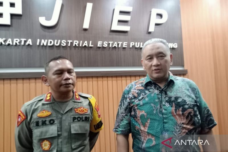 Patroli Gabungan TNI-Polri Cegah Premanisme di Kawasan Industri Jakarta Timur