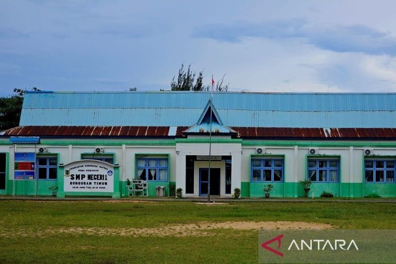 Pemkab Natuna Larang Pungutan Biaya Wisuda: Bebaskan Orang Tua dari Beban Tambahan