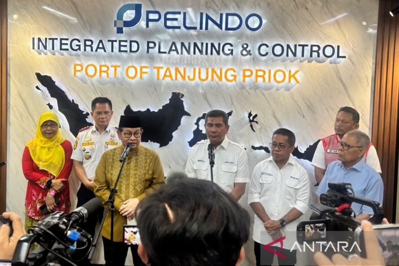 Pramono Anung Minta Pelindo Cegah Kemacetan di Tanjung Priok