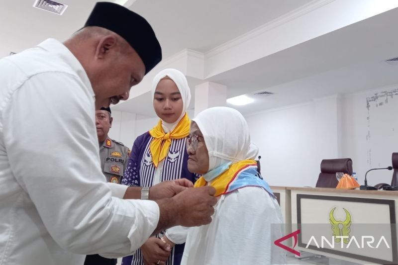 Kemenag Sigi Imbau Calon Haji Jaga Kesehatan dan Kekompakan di Tanah Suci