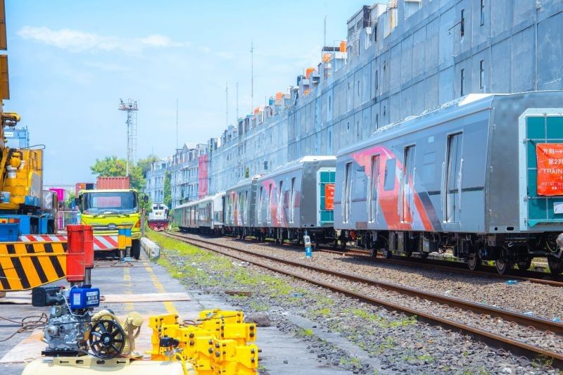 SPSL Sukses Mobilisasi 60 Gerbong KRL untuk PT KCI: Dukungan Infrastruktur Transportasi Publik Nasional