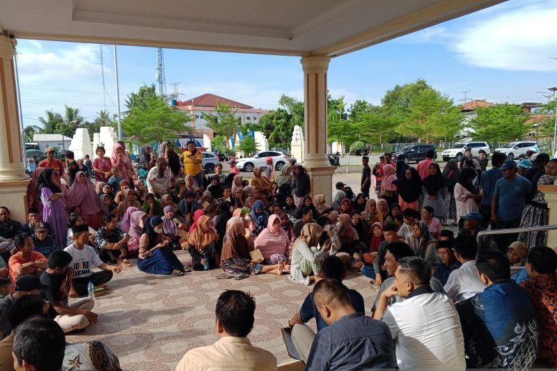 Warga Bantaran Kali Serang Tolak Relokasi Rusunawa: Minta Kompensasi, Bukan Hunian