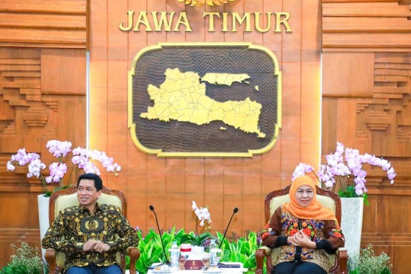 Khofifah Siapkan Asrama untuk Mahasiswa ITS Penerima KIP Kuliah Asal Jatim