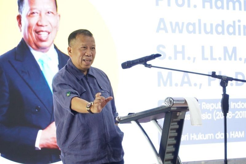 Optimalkan Penerimaan Pajak 2025, Pegawai DJP Sulselbartra Dapat Pembekalan dari Menkumham dan Pangdam