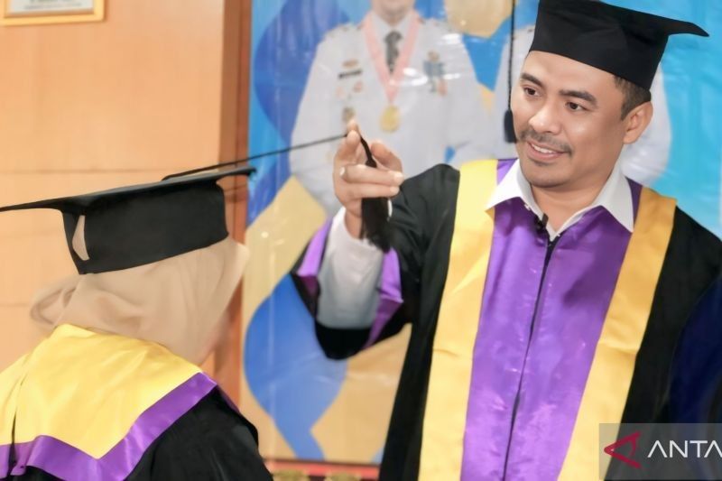 45 Lansia OKU Selatan Wisuda Setelah Ikuti Program Sekolah Lansia