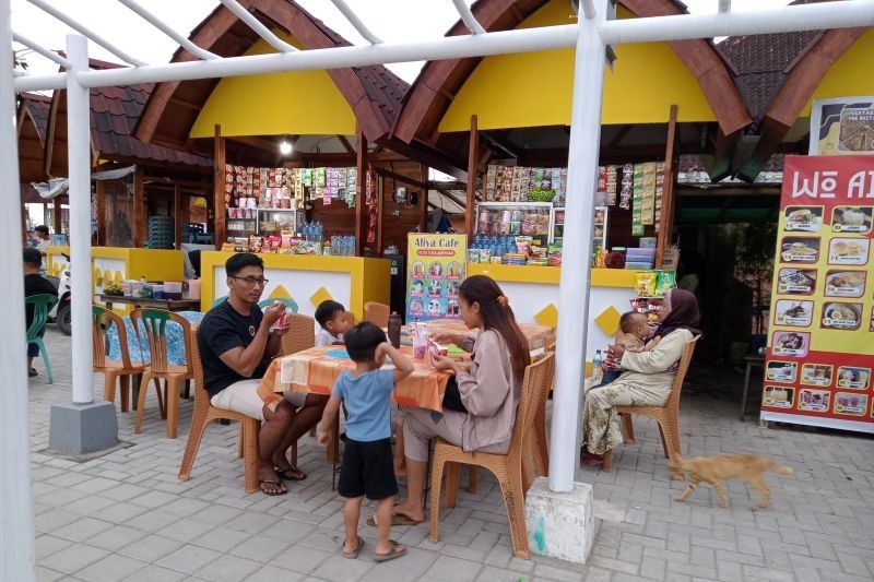 Pemkot Mataram Kembangkan Pantai Eks Pelabuhan Ampenan Jadi Wisata Halal
