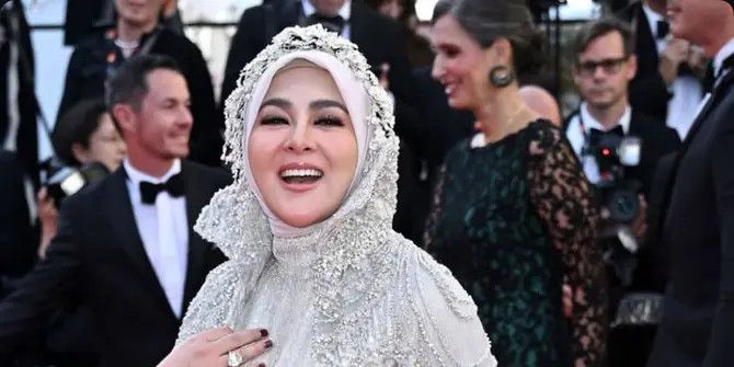 Gaun Silver Mewah Syahrini di Festival Cannes 2025 Disebut Langgar Aturan Penyelenggara, Kok Bisa?