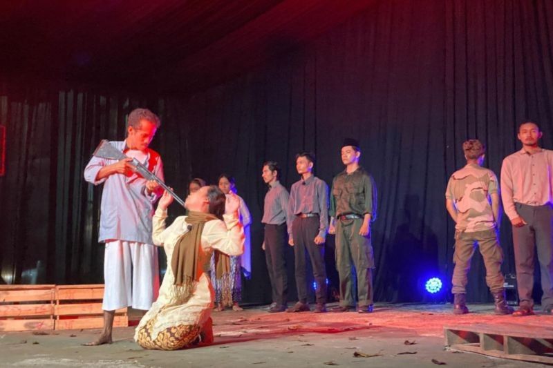 Disdikbud Kalsel Tanamkan Nasionalisme Lewat Lomba Drama Perjuangan