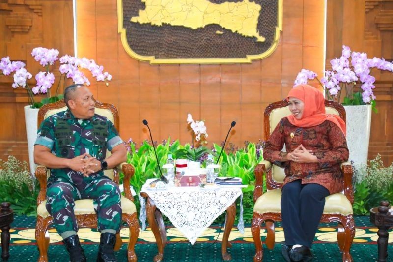 Pemprov Jatim Perbaiki 18 Rumah Prajurit Divif 2 Kostrad, Wujud Sinergi untuk Ketahanan Nasional