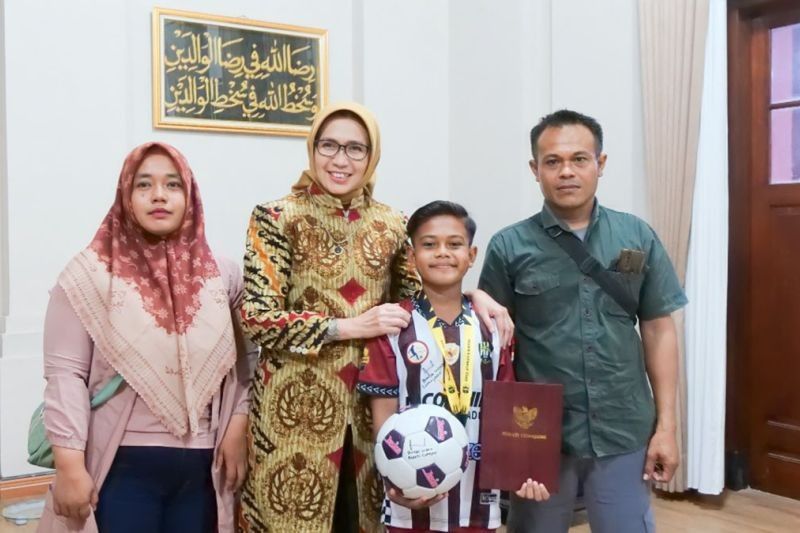 Siswa Lumajang, Yusuf Achmady, Raih Prestasi Internasional di Sepak Bola