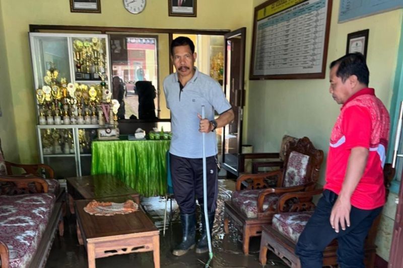 Banjir Tulungagung: Dua Sekolah Negeri Terpaksa Gelar Pembelajaran Daring