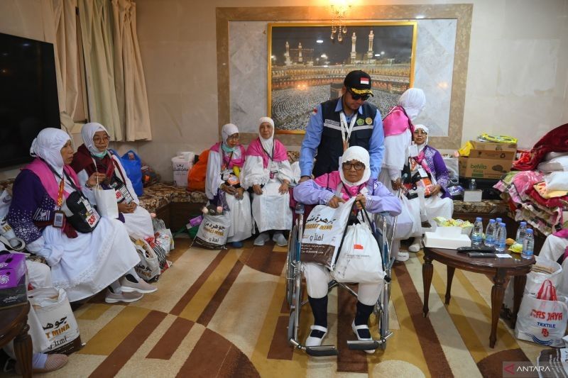 Jamaah Haji Indonesia Dapat Al-Quran di Makkah, Layanan Makkah Route Dipercepat