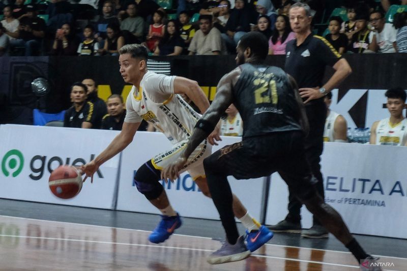 Kesatria Bengawan Solo Taklukan Bima Perkasa di Final IBL, Raih Kemenangan 91-67