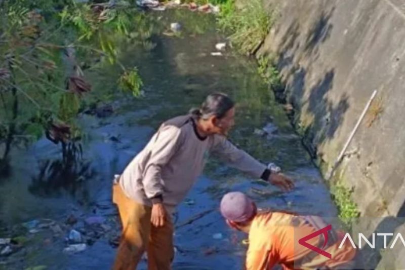 Wajah Tanjungpandan Berubah: Program Jumat Bersih Sukses Tuntaskan Sampah dan Kumuh