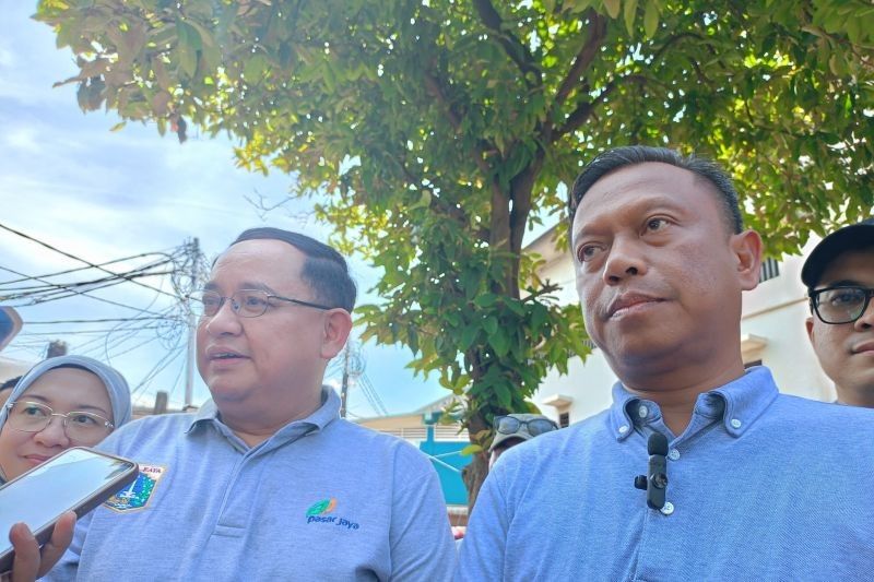 Posko Ormas di Pasar Induk Kramat Jati Disulap Jadi Taman