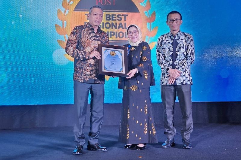 Bank Sulteng Raih Penghargaan, Komitmen Dukung Ekonomi Sulawesi Tengah