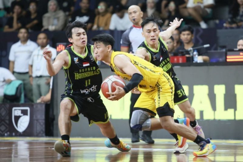 Abraham Wenas Bawa Kesatria Taklukkan Borneo di IBL 2025