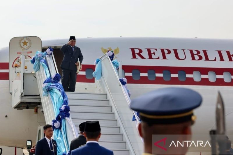 Presiden Prabowo Tiba di Jakarta Usai Kunjungan Resmi dari Thailand