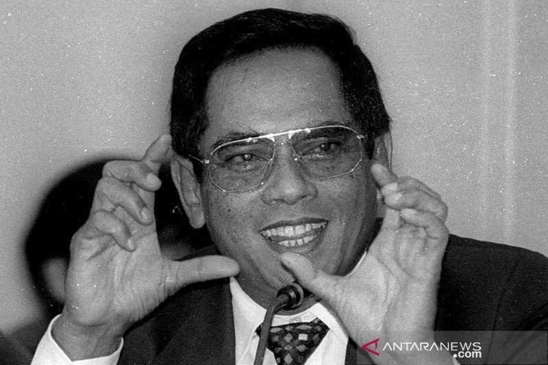 KONI Anugerahkan Penghargaan Prestasi Seumur Hidup kepada Mendiang Wismoyo Arismunandar