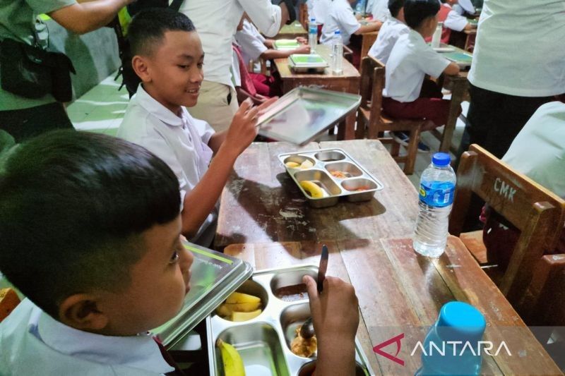 UMKM Jadi Tulang Punggung Program Makan Bergizi Gratis, Pekerja Wajib Terlindungi!