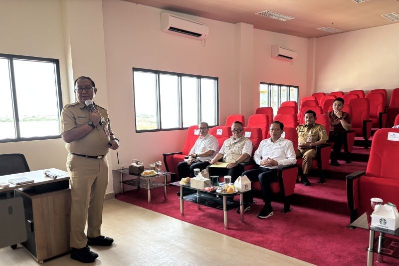 Menteri LHK Minta Percepat Operasi RDF Rorotan untuk Atasi Masalah Sampah di Jakarta