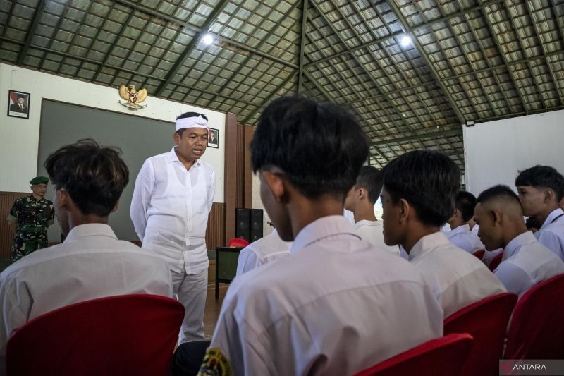 Dedi Mulyadi Tanggapi Temuan KPAI Soal Program Pendidikan Karakter di Jabar