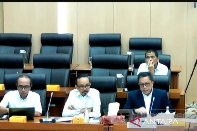 KLH Dorong Insentif Kendaraan Listrik Guna Percepat Pengendalian Emisi Nasional