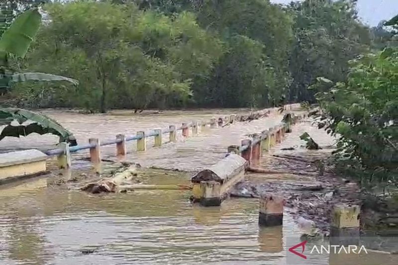 Banjir Landa Blora, Enam Kecamatan Terdampak: Ketinggian Air Capai Satu Meter!