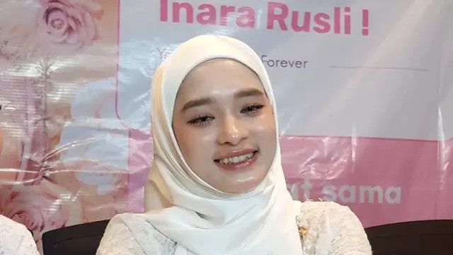 Inara Rusli Kesal Virgoun Kenalkan Pacar Baru pada Anak-Anak, Cemburu?