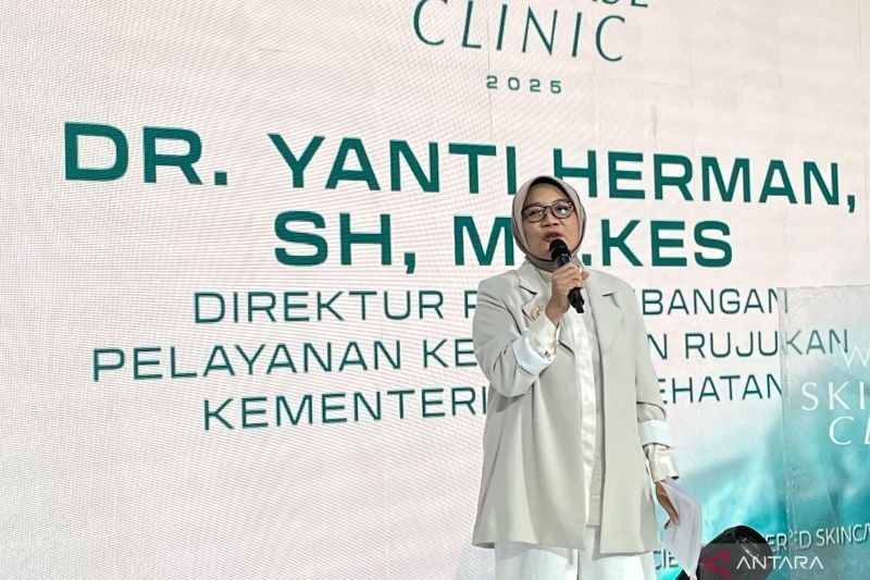 Tahukah Anda, Kemenkes Apresiasi Inovasi Genetik dan Robotik dalam Sektor Kecantikan untuk Perawatan Kulit Presisi?