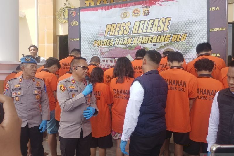 Terungkap! Polres OKU Berhasil Ungkap 13 Kasus Narkoba dengan Modus Baru, 12 Residivis Turut Diamankan