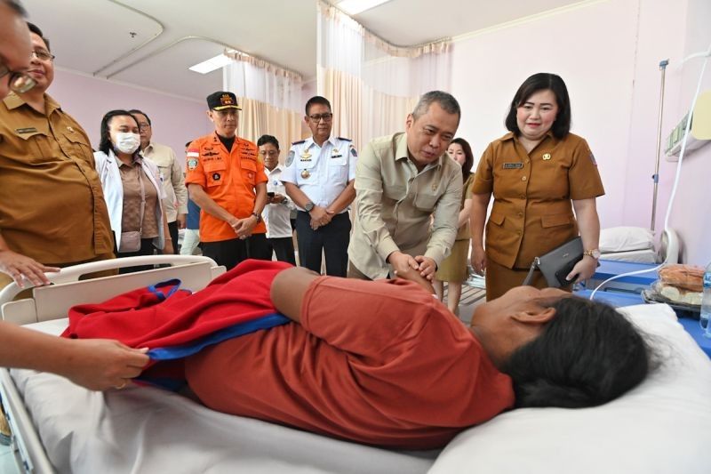 Fokus Penanganan Korban: Menhub Instruksikan Prioritas Evakuasi KM Barcelona VA Usai Terbakar di Minahasa Utara