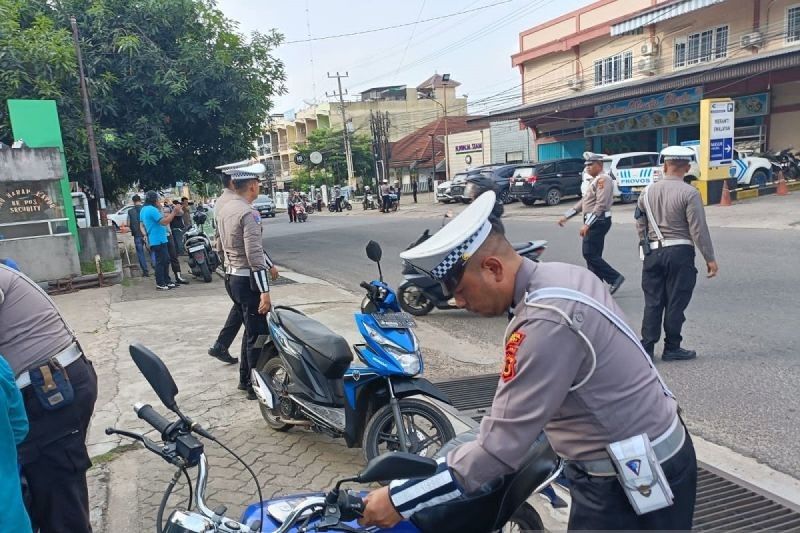Fakta Unik: Polresta Jambi Pimpin Pelanggaran! Ditlantas Ungkap 5.575 Kasus Selama Operasi Patuh di Jambi