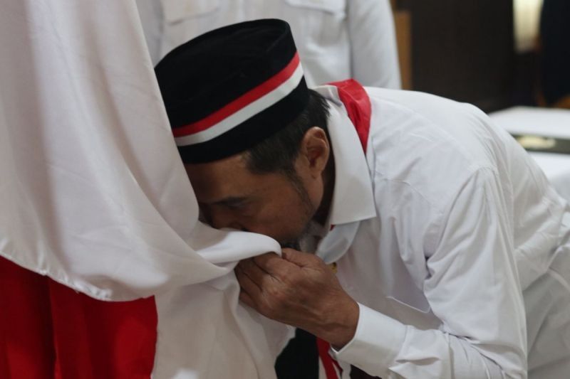 Napi Terorisme Berusia 65 Tahun Ikrar Setia NKRI di Lapas Semarang: Sinyal Penting Rekonsiliasi dan Reintegrasi